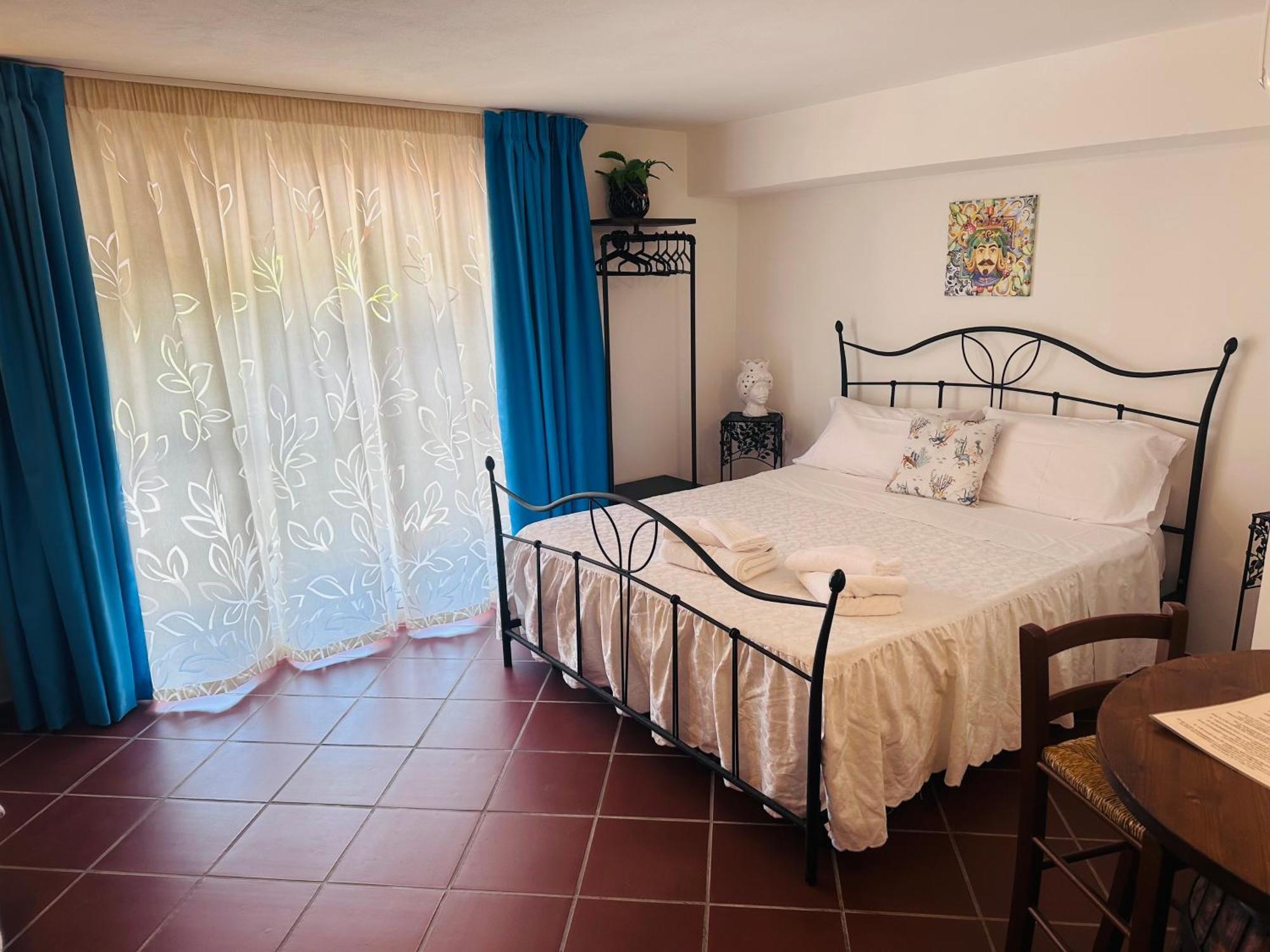Villa Tiche Cefalù Buitenkant foto